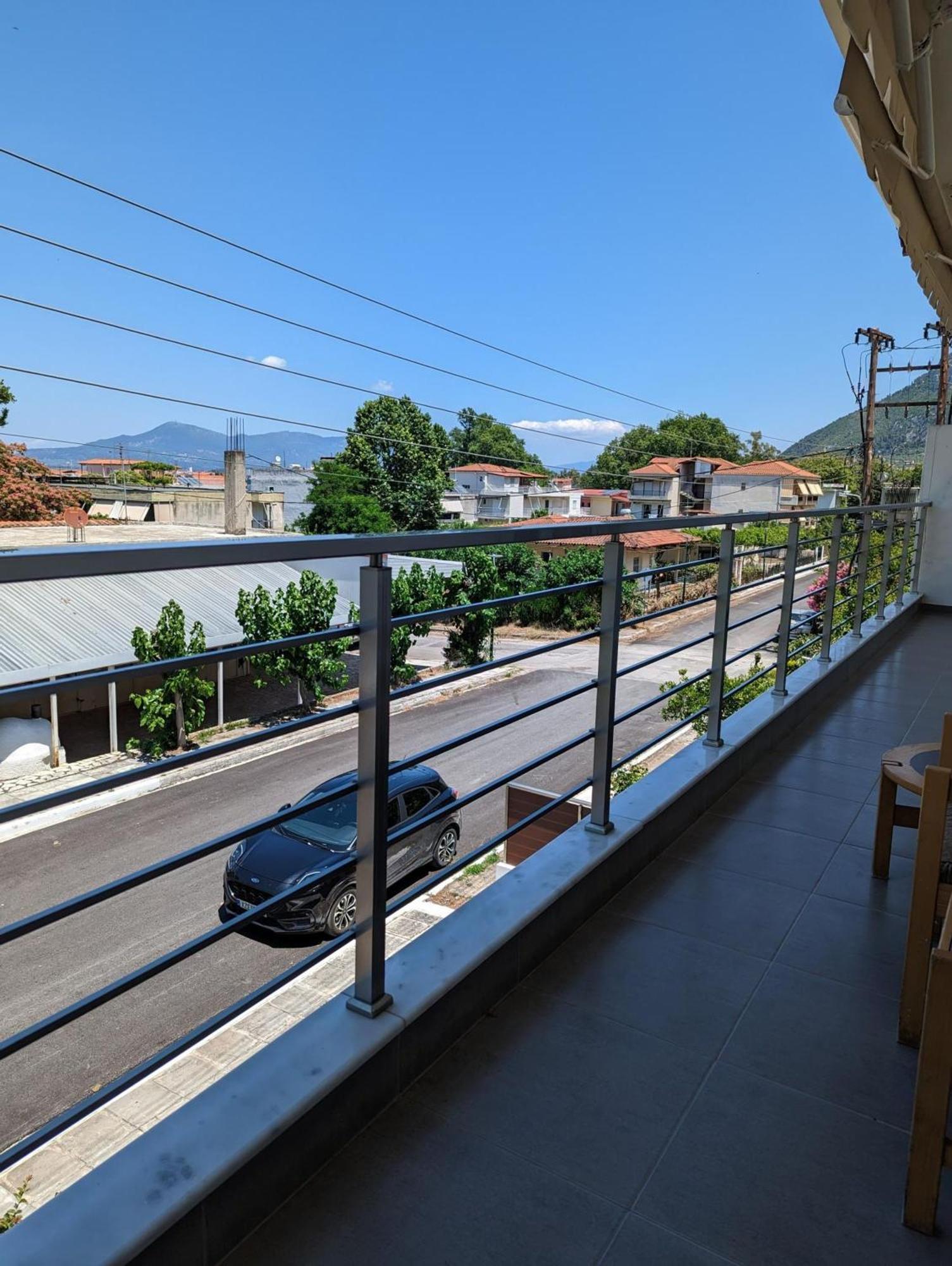 Samaras Apartments In Kamena Vourla Exterior photo